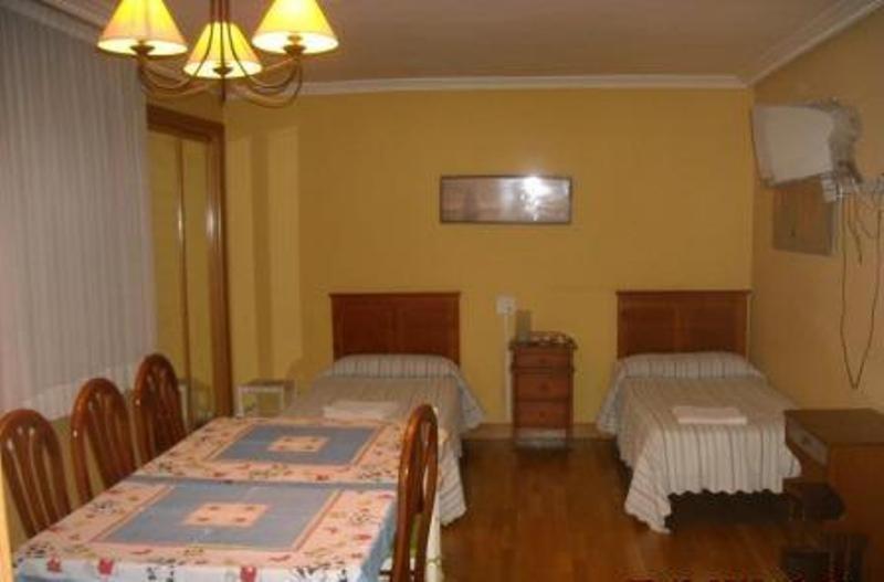 Apartamentos Paratene Erandio Habitación foto
